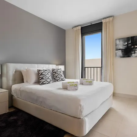 Vivi Homes - Elisa Pool, Gym & Sea View Apartment Marbella
