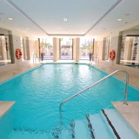 Apartment Vivi Homes - Elisa Pool, Gym & Sea View Marbella