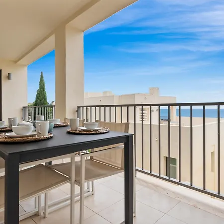 Apartment Vivi Homes - Elisa Pool, Gym & Sea View Marbella